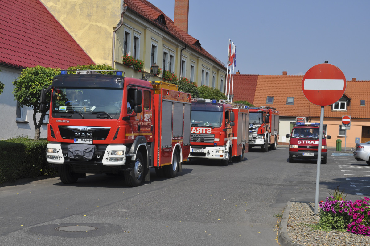 Strażacki ślub w Śmiglu [ZDJĘCIA]