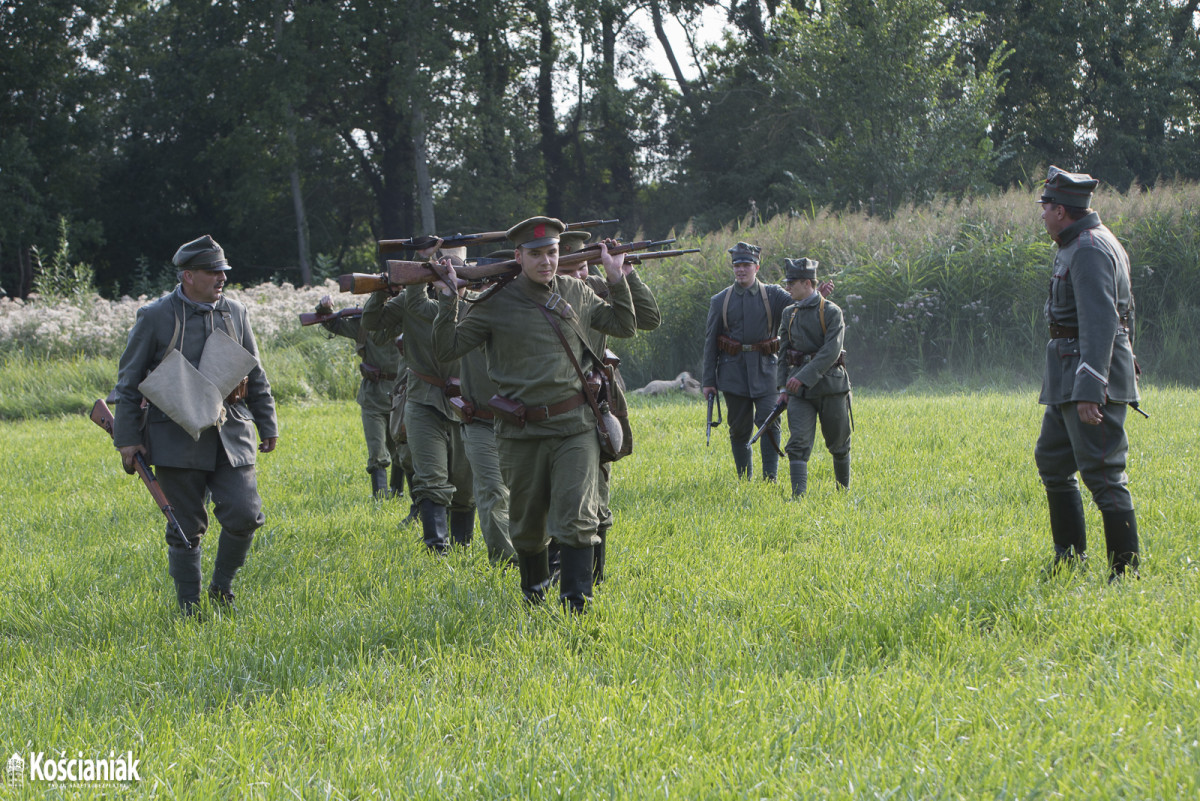 Święto Wojska Polskiego w Turwi wraz z rekonstrukcją historyczną [ZDJĘCIA]