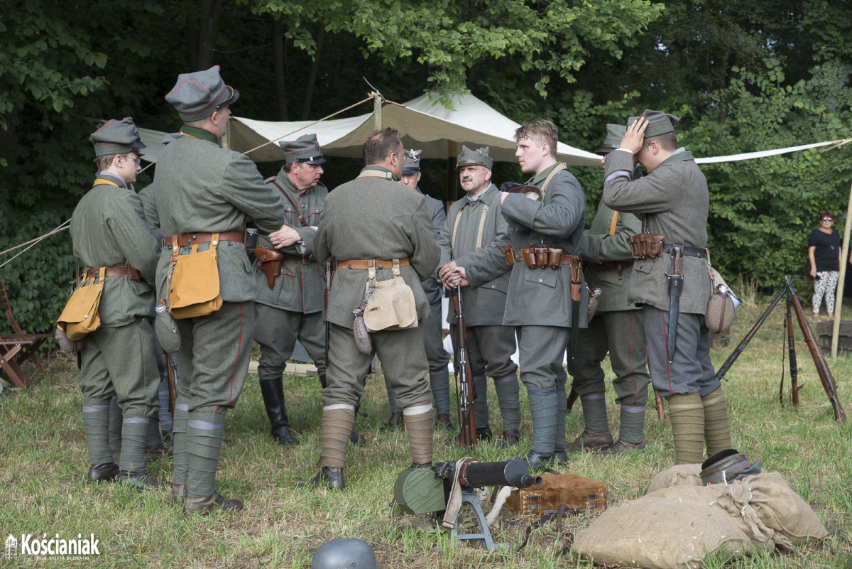 Święto Wojska Polskiego w Turwi wraz z rekonstrukcją historyczną [ZDJĘCIA]