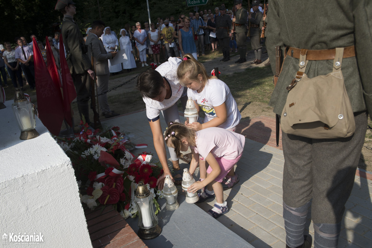Święto Wojska Polskiego w Turwi wraz z rekonstrukcją historyczną [ZDJĘCIA]