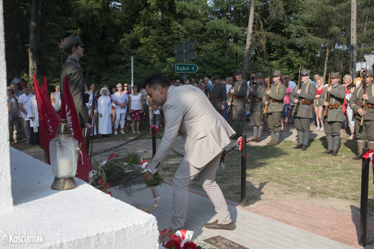 Święto Wojska Polskiego w Turwi wraz z rekonstrukcją historyczną [ZDJĘCIA]