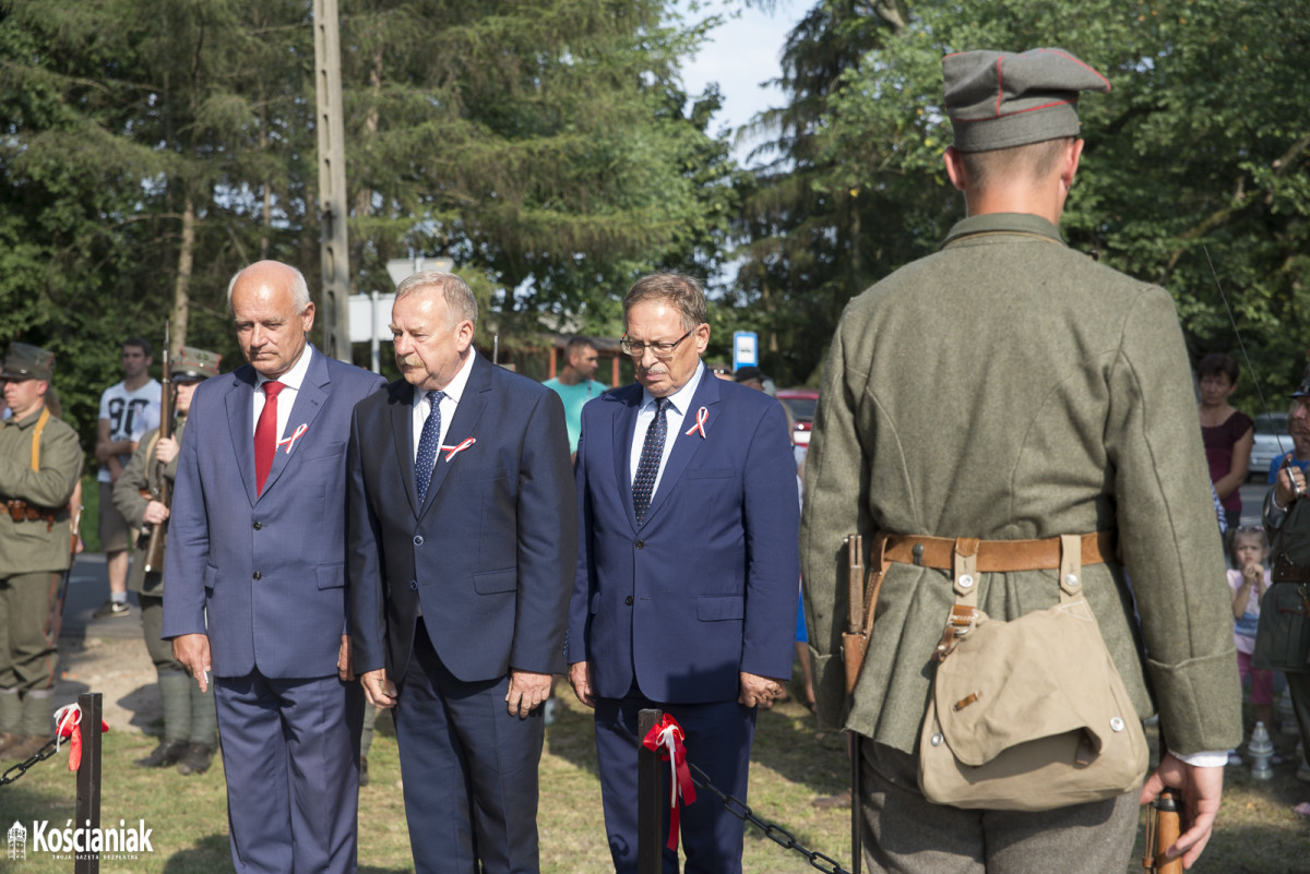 Święto Wojska Polskiego w Turwi wraz z rekonstrukcją historyczną [ZDJĘCIA]