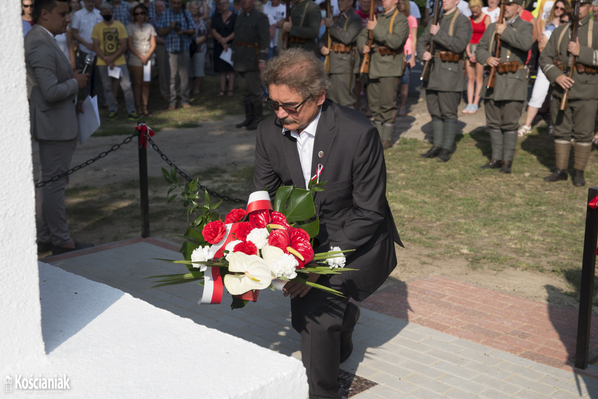 Święto Wojska Polskiego w Turwi wraz z rekonstrukcją historyczną [ZDJĘCIA]