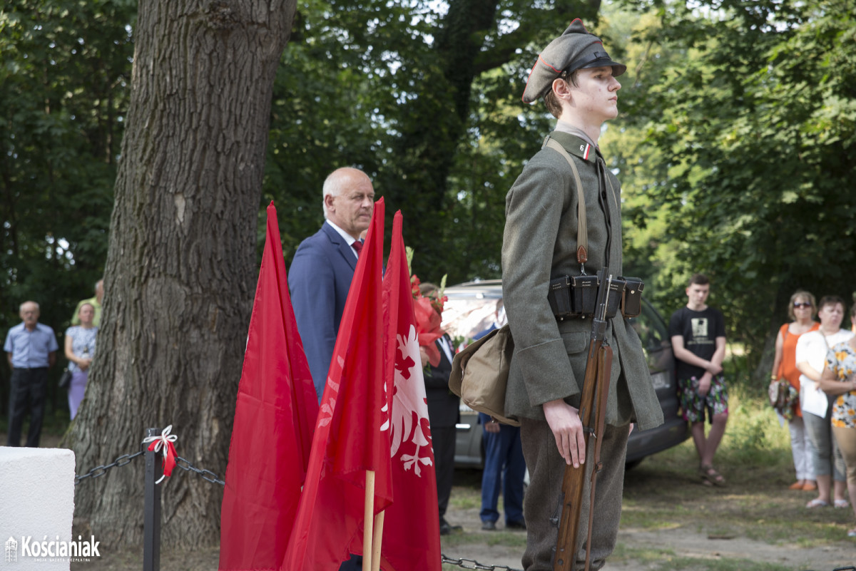 Święto Wojska Polskiego w Turwi wraz z rekonstrukcją historyczną [ZDJĘCIA]