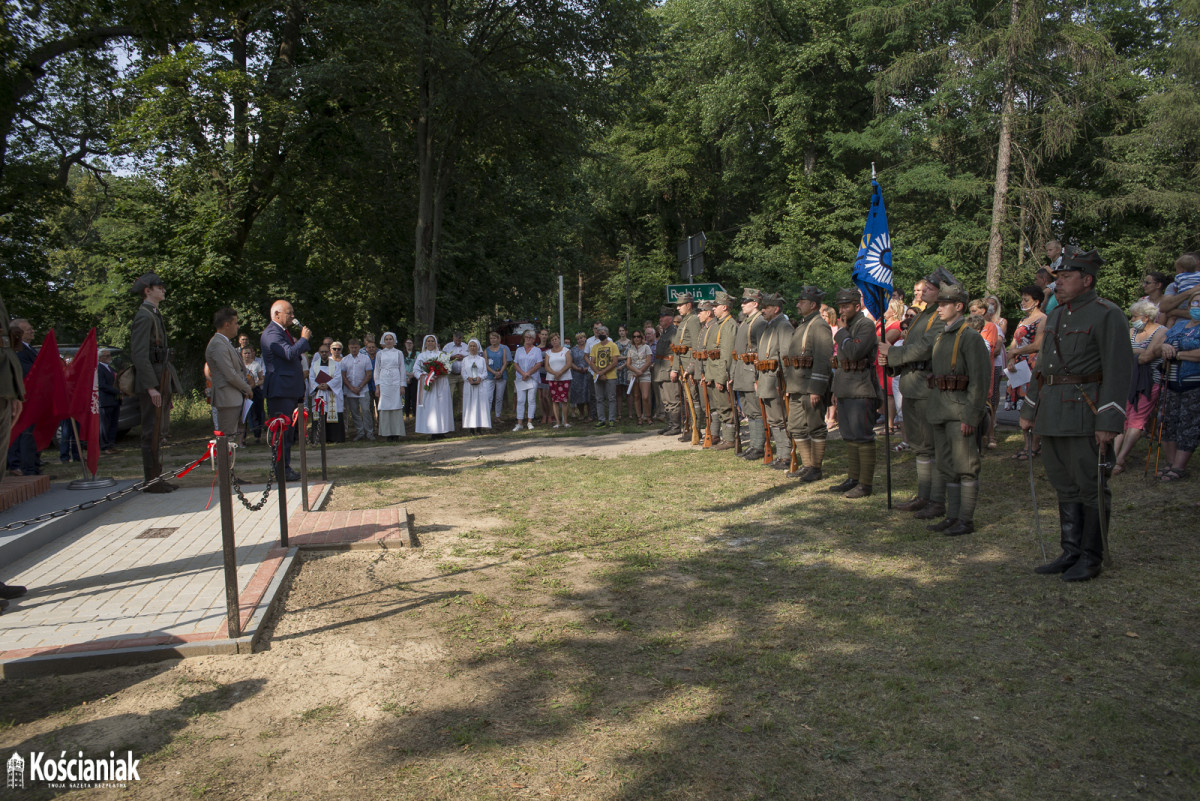Święto Wojska Polskiego w Turwi wraz z rekonstrukcją historyczną [ZDJĘCIA]