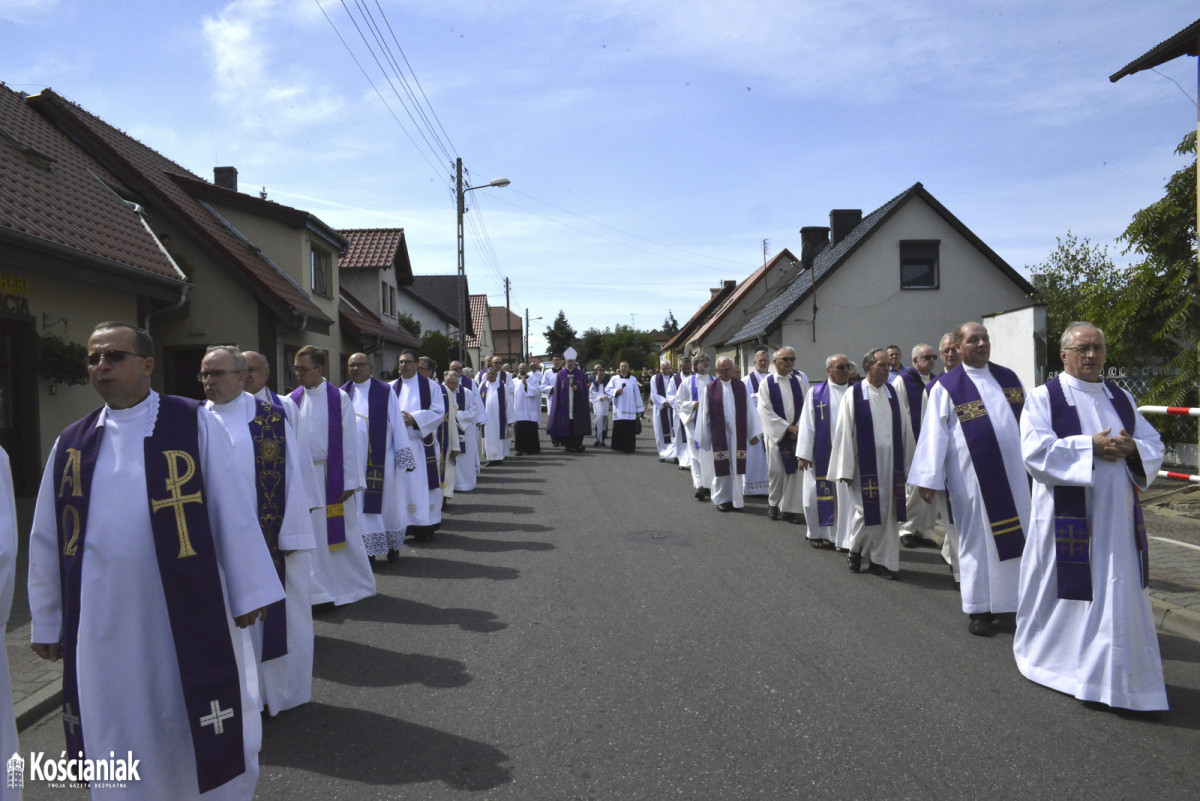 Pogrzeb księdza Fołczyńskiego ze Śmigla