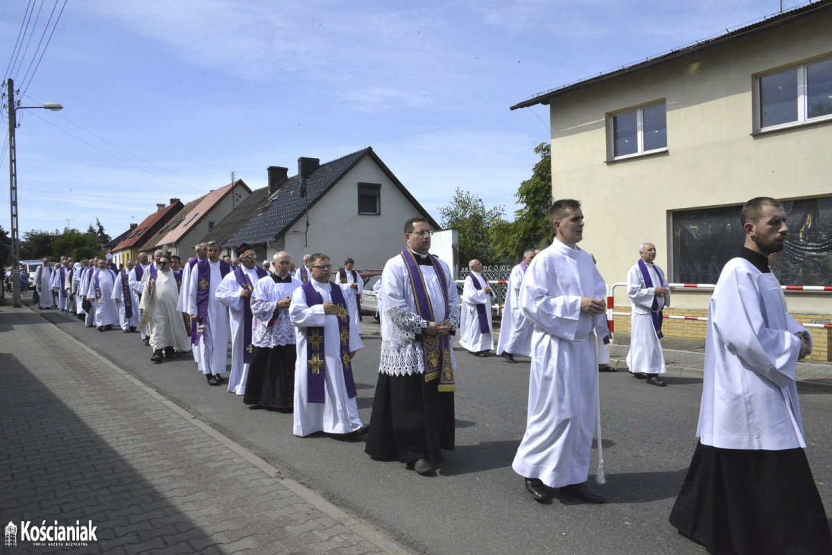 Pogrzeb księdza Fołczyńskiego ze Śmigla