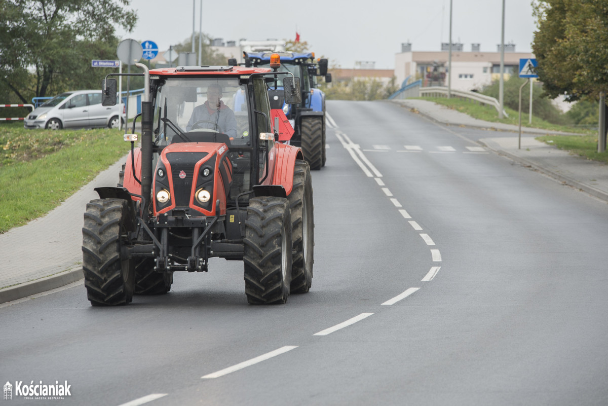 Rolnicy ponownie protestują na drogach powiatu [ZDJĘCIA]