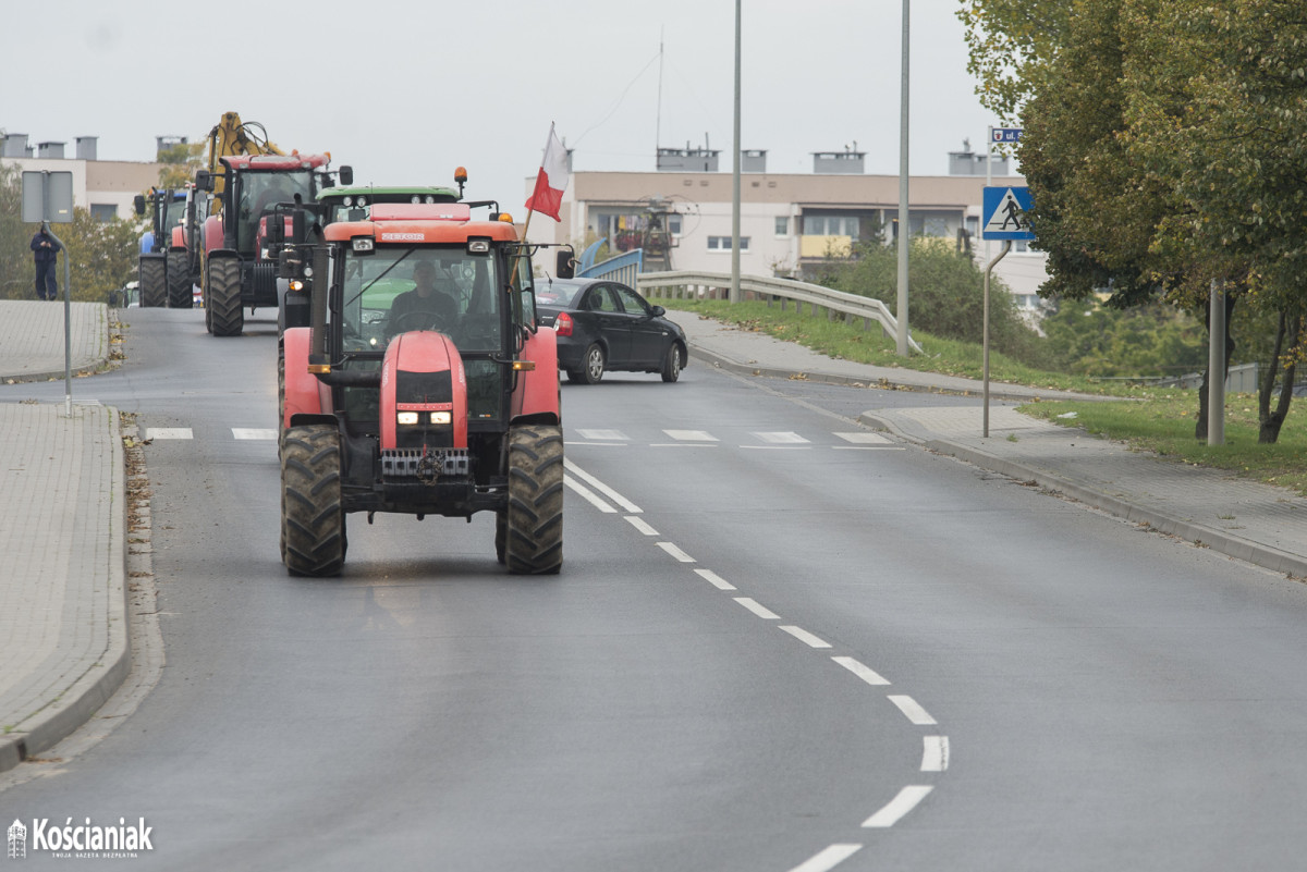 Rolnicy ponownie protestują na drogach powiatu [ZDJĘCIA]