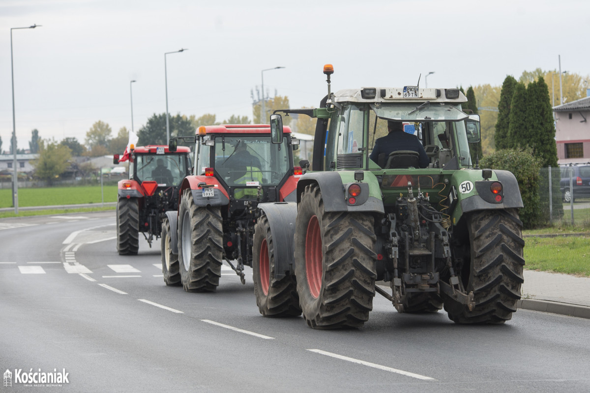Rolnicy ponownie protestują na drogach powiatu [ZDJĘCIA]