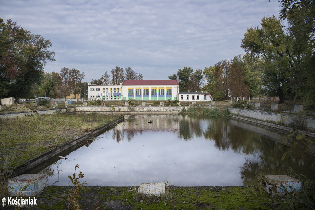 Ruszyły prace na Łazienkach [ZDJĘCIA]