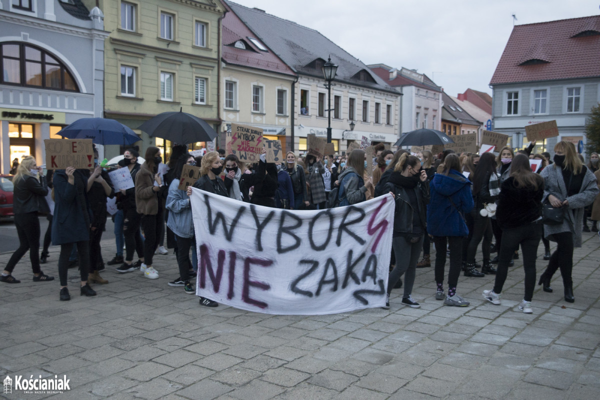 Strajk Kobiet w Kościanie [ZDJĘCIA]