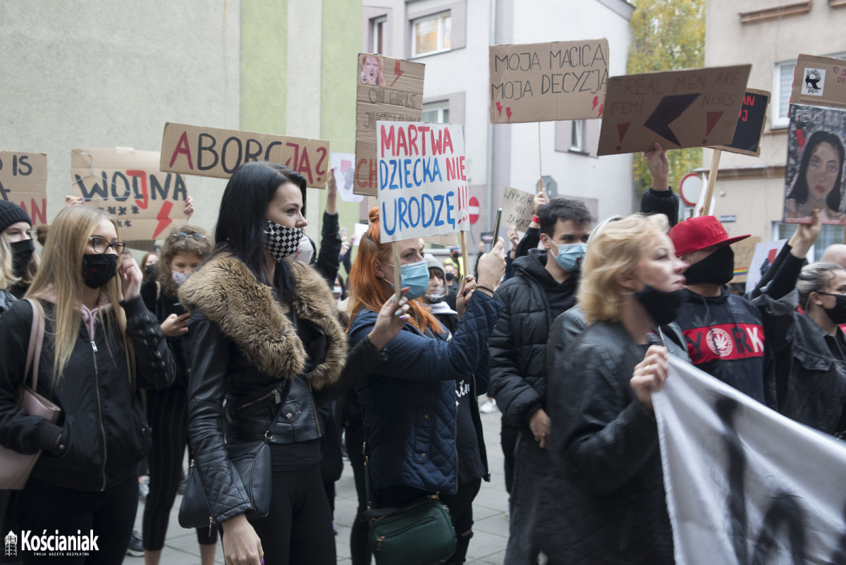 Strajk Kobiet w Kościanie [ZDJĘCIA]