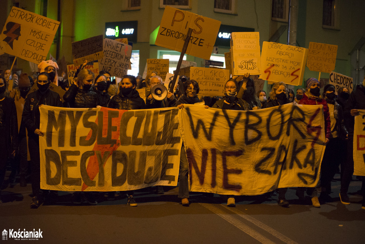 Trzeci dzień strajku w Kościanie. Nie obyło się bez incydentu [ZDJĘCIA]