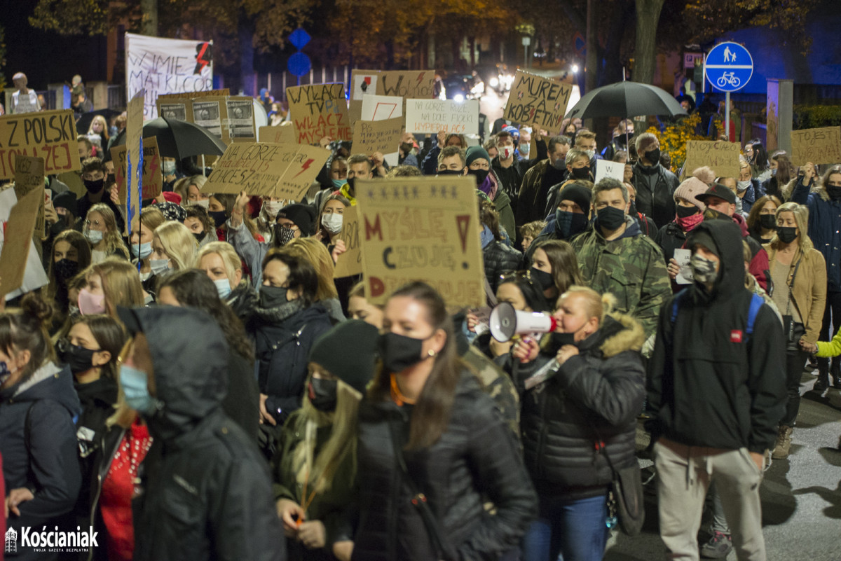 Trzeci dzień strajku w Kościanie. Nie obyło się bez incydentu [ZDJĘCIA]
