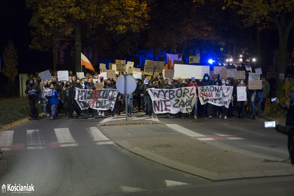 Trzeci dzień strajku w Kościanie. Nie obyło się bez incydentu [ZDJĘCIA]