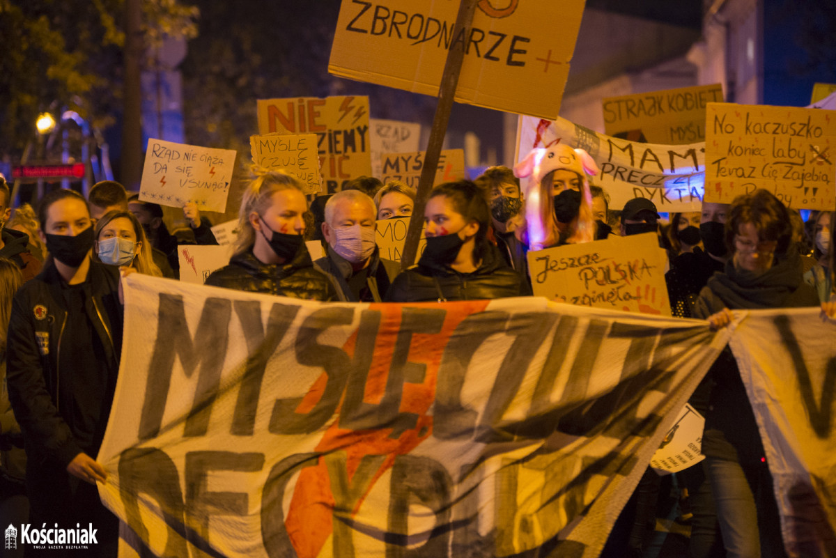 Trzeci dzień strajku w Kościanie. Nie obyło się bez incydentu [ZDJĘCIA]
