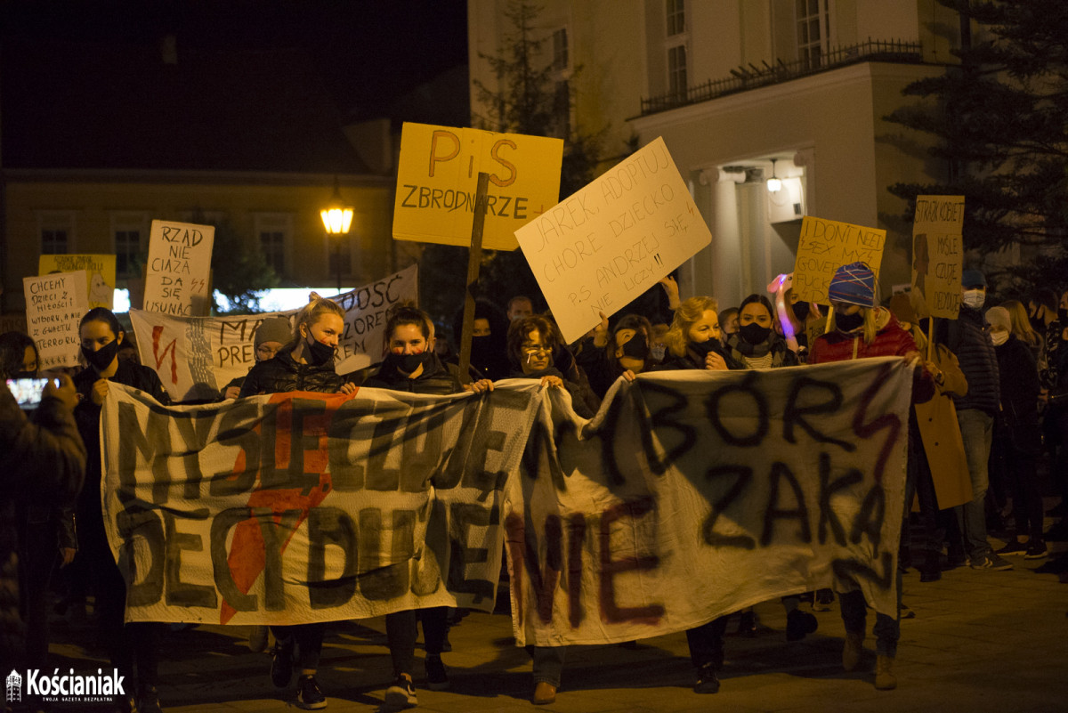 Trzeci dzień strajku w Kościanie. Nie obyło się bez incydentu [ZDJĘCIA]
