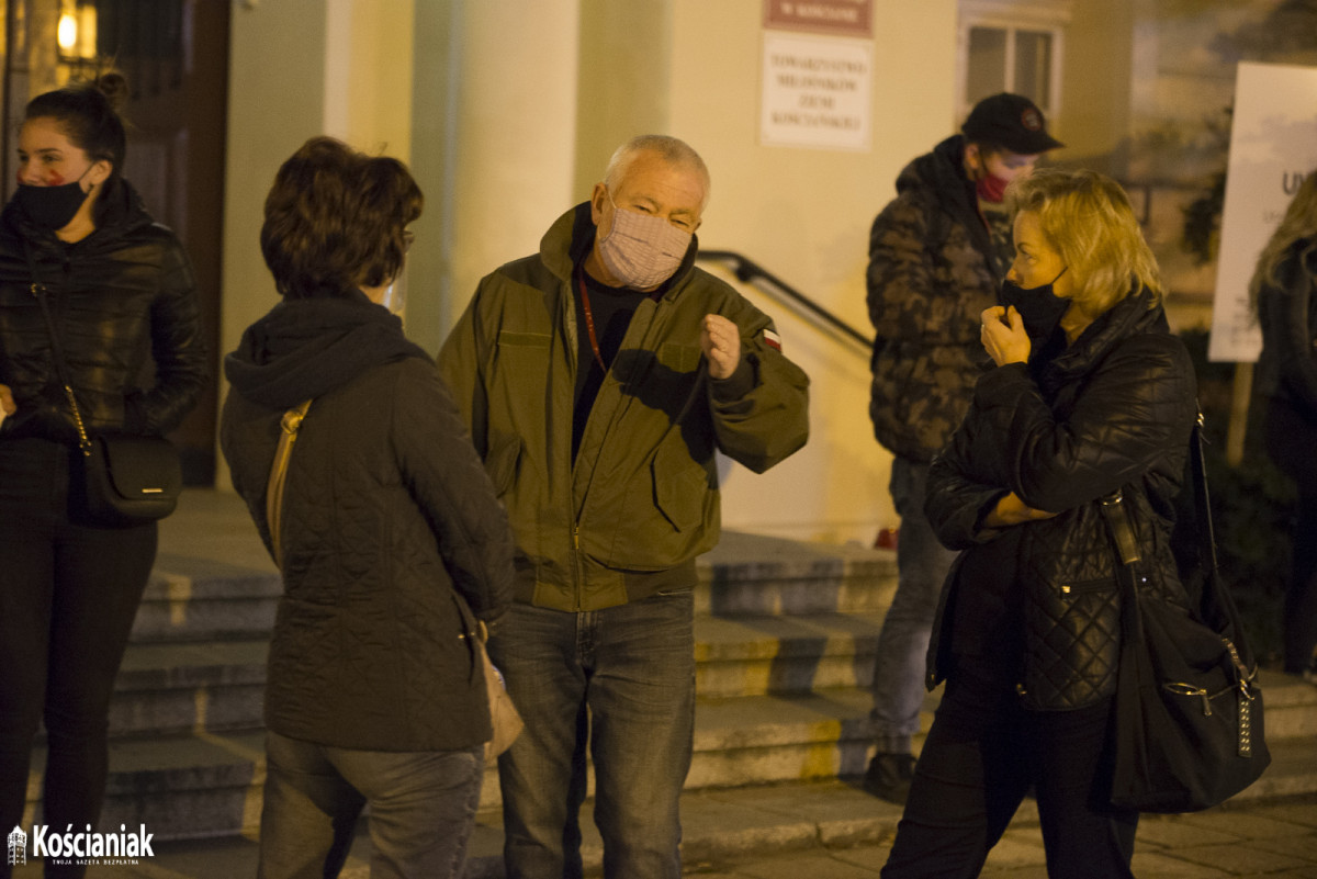 Trzeci dzień strajku w Kościanie. Nie obyło się bez incydentu [ZDJĘCIA]