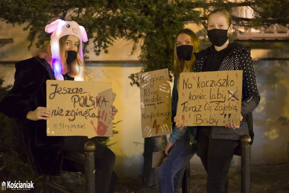 Trzeci dzień strajku w Kościanie. Nie obyło się bez incydentu [ZDJĘCIA]