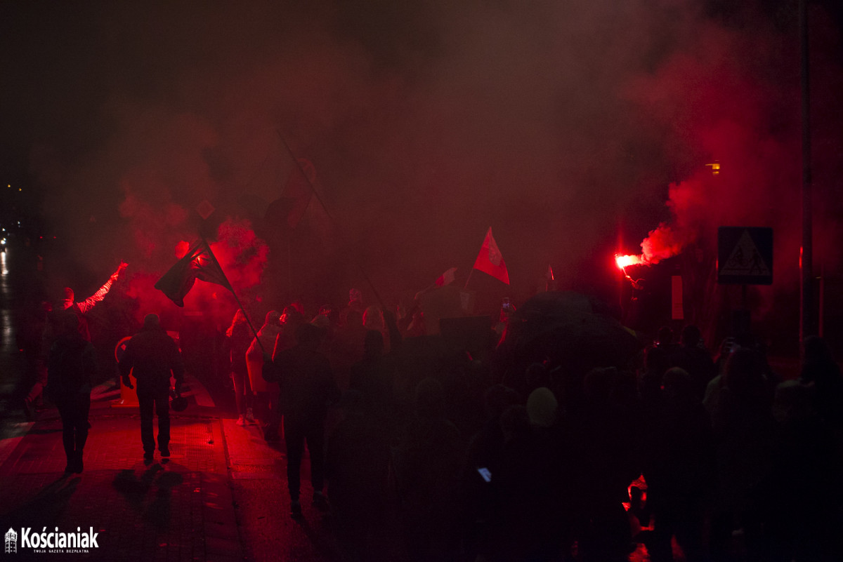 Czwarty Strajk Kobiet w Kościanie [ZDJĘCIA]