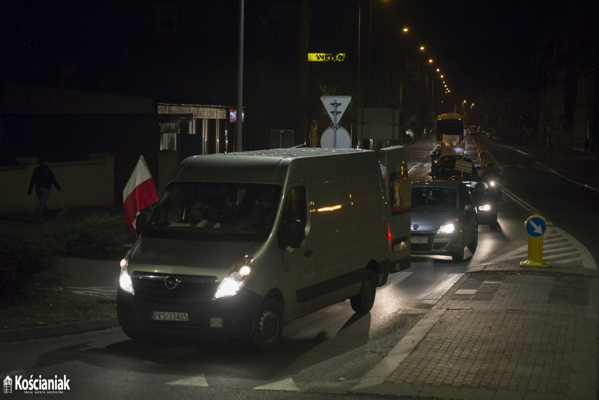 Samochodowy Strajk Kobiet w Kościanie [ZDJĘCIA]