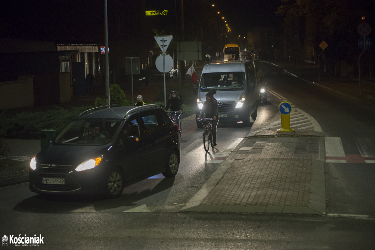 Samochodowy Strajk Kobiet w Kościanie [ZDJĘCIA]