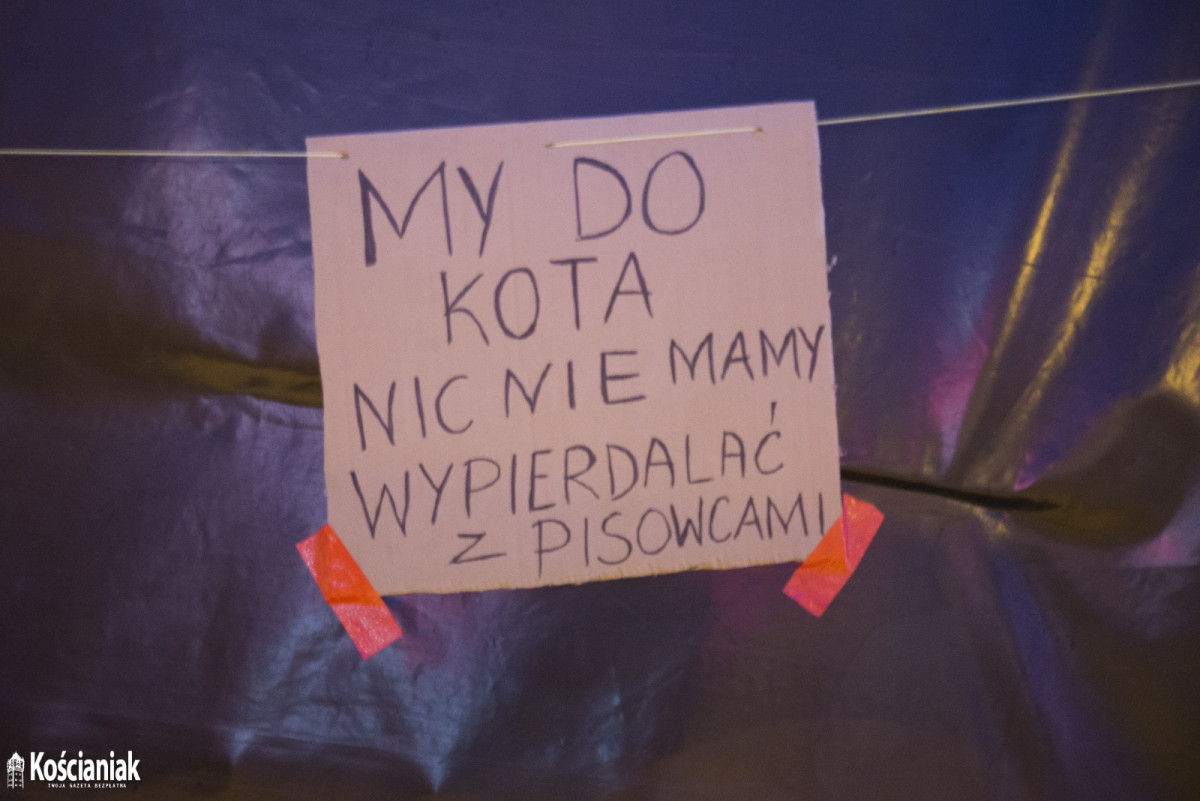 Samochodowy Strajk Kobiet w Kościanie [ZDJĘCIA]