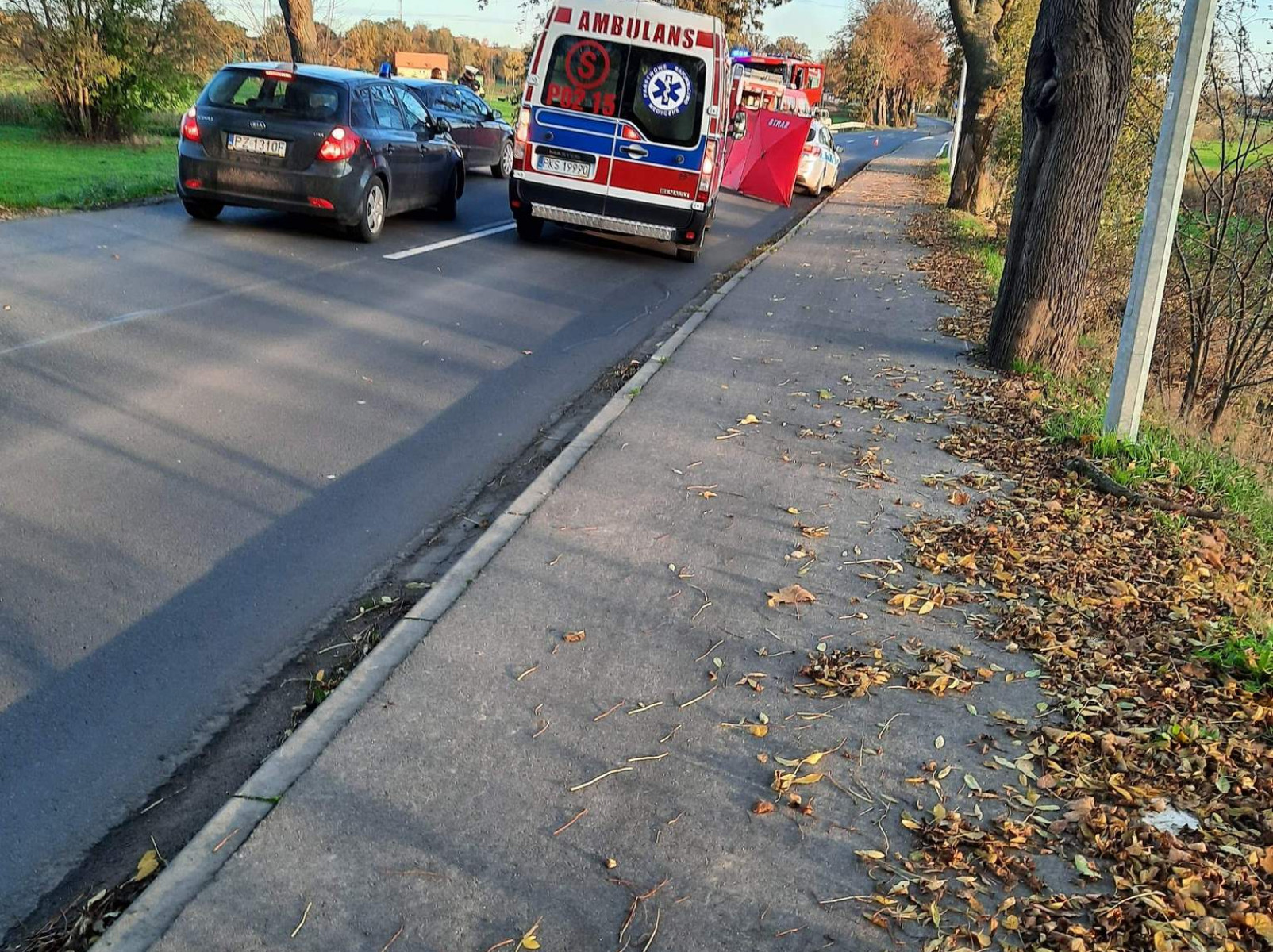 Wypadek w Starym Bojanowie. Nie żyje kierowca