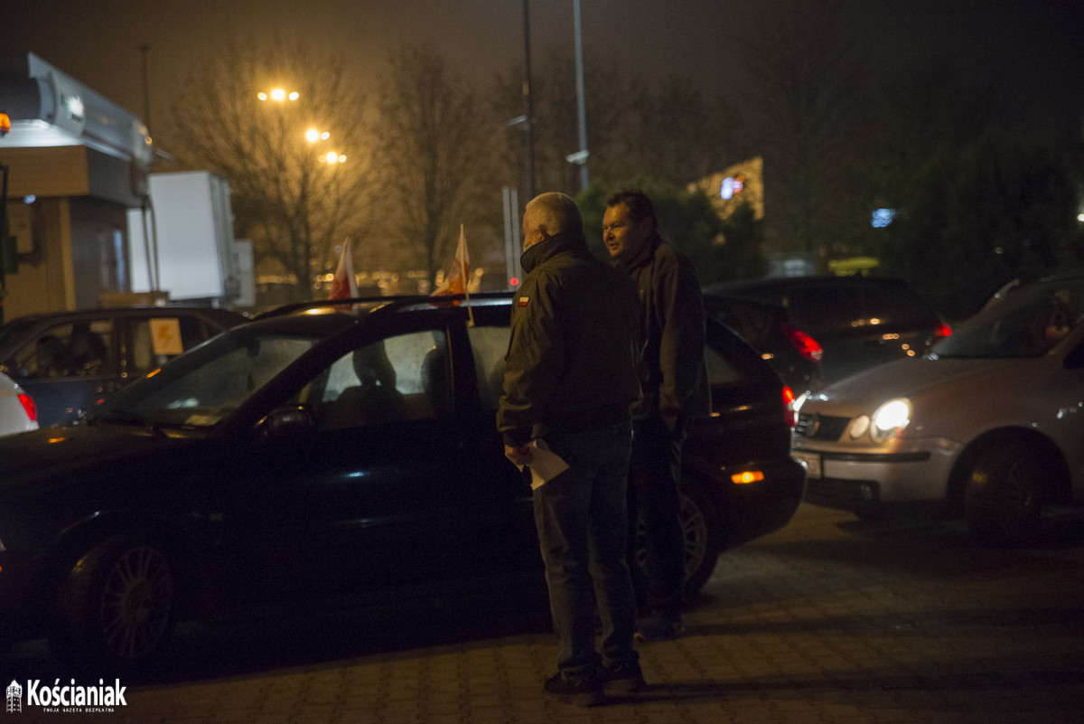 Drugi samochodowy Strajk Kobiet ulicami Kościana [ZDJĘCIA]