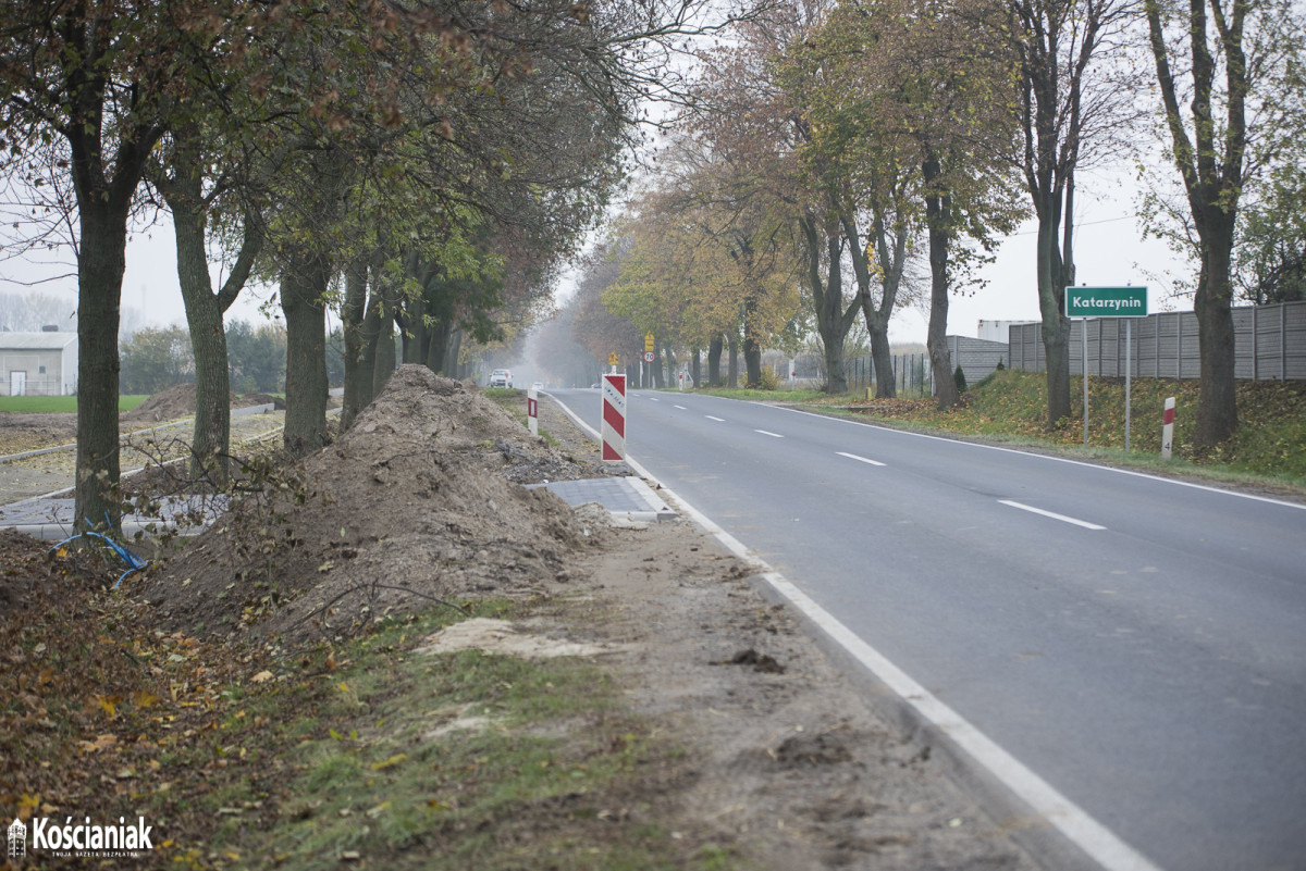 Trwa budowa ścieżki rowerowej z Racotu do Katarzynina [ZDJĘCIA]