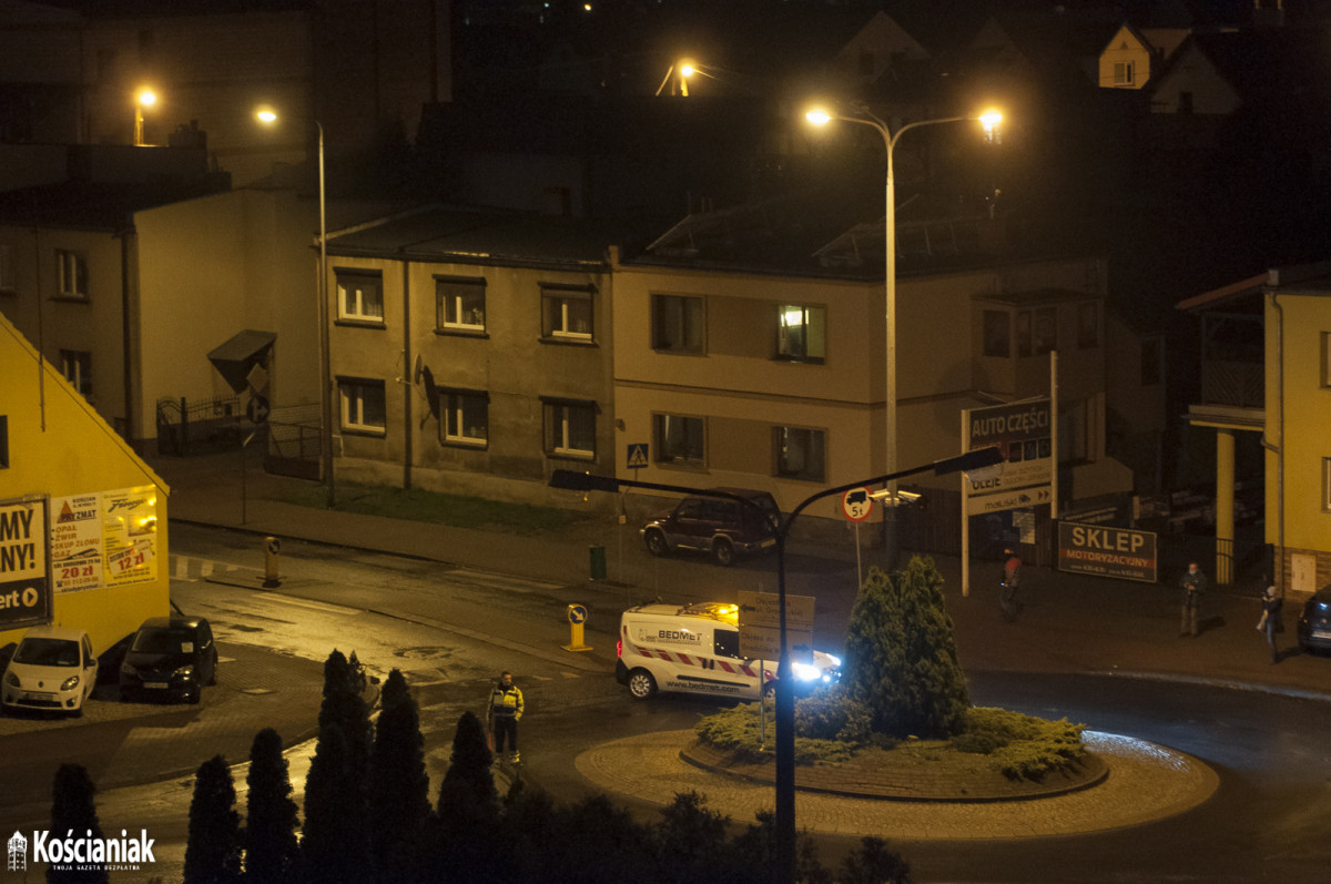 Nocny przejazd ogromnych silosów przez Kościan [ZDJĘCIA]