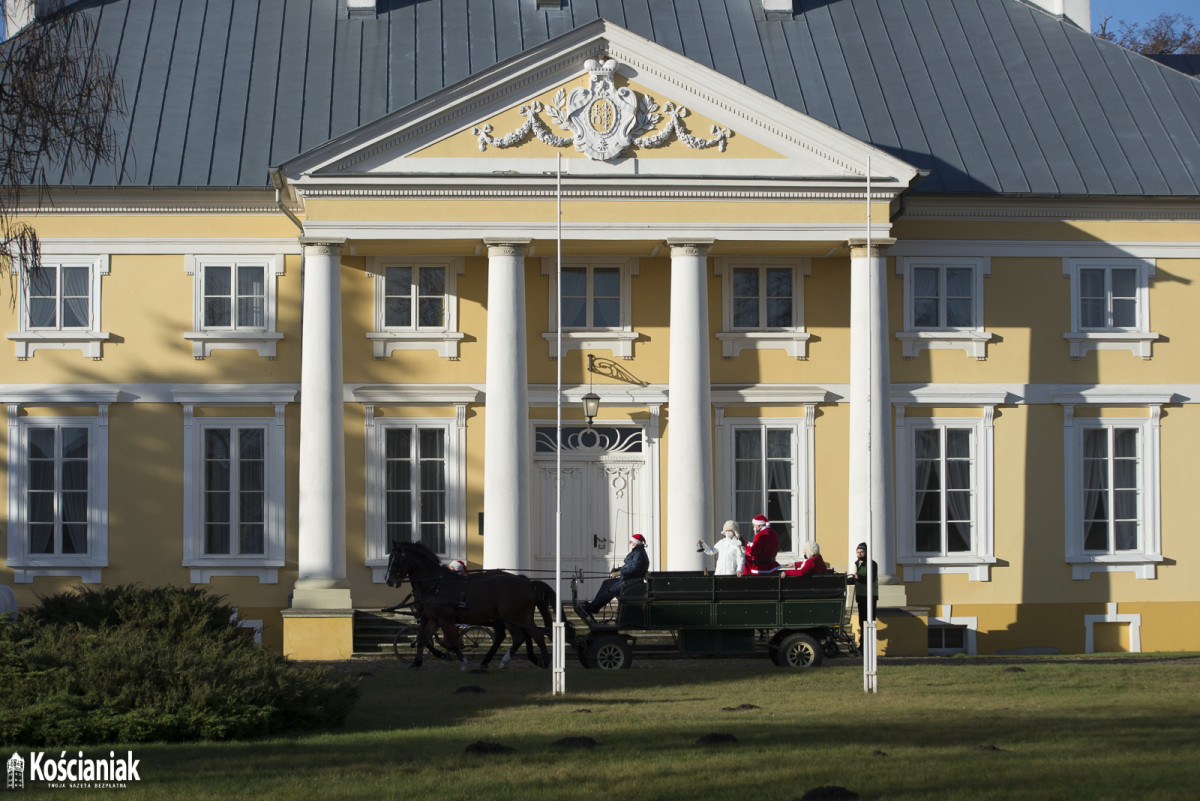 Świąteczny Zaprzęg Gwiazdkowy w Racocie [ZDJĘCIA]