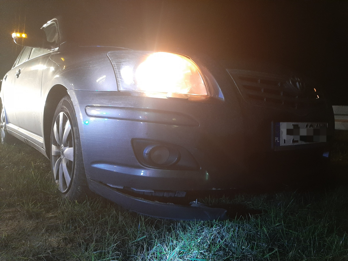 Jedno po drugim zdarzenie drogowe na esce [ZDJĘCIA]