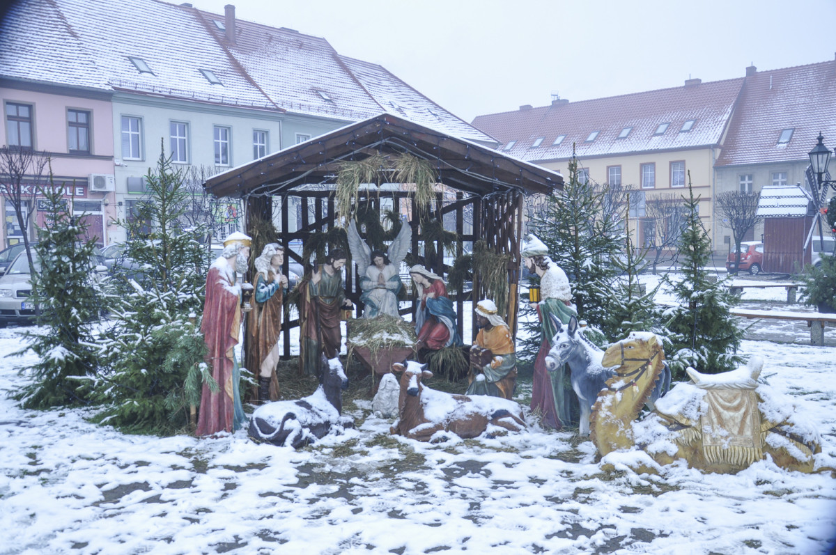 Przejazd bryczki przez gminę Śmigiel w Trzech Króli [ZDJĘCIA]