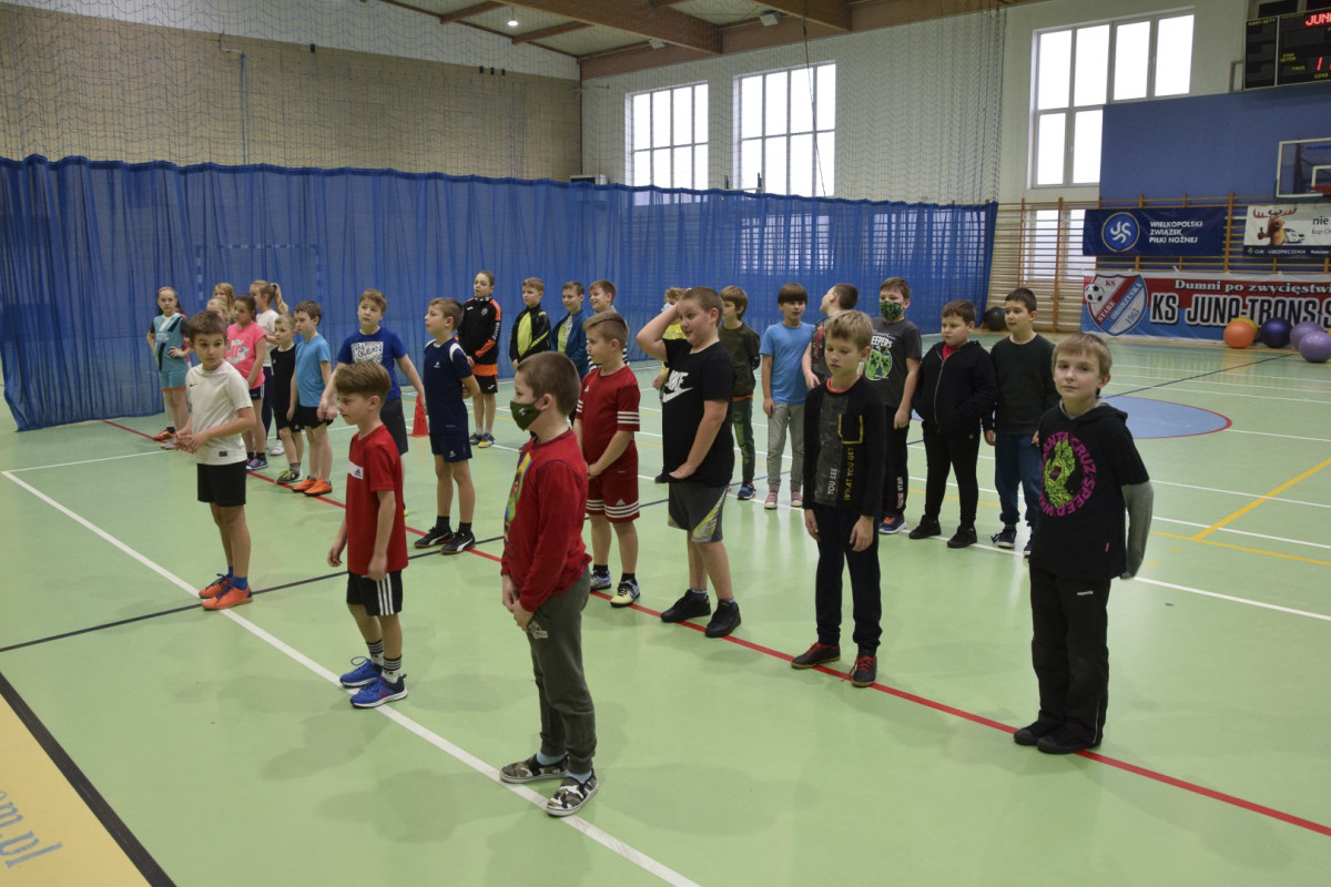 Ferie zimowe na sportowo [ZDJĘCIA]