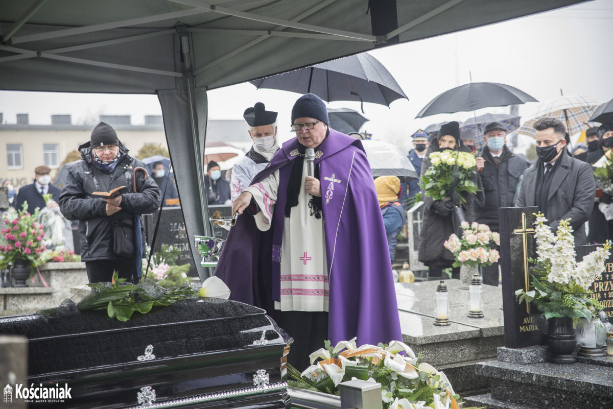 Pożegnano Bernarda Turskiego, byłego starostę [ZDJĘCIA]