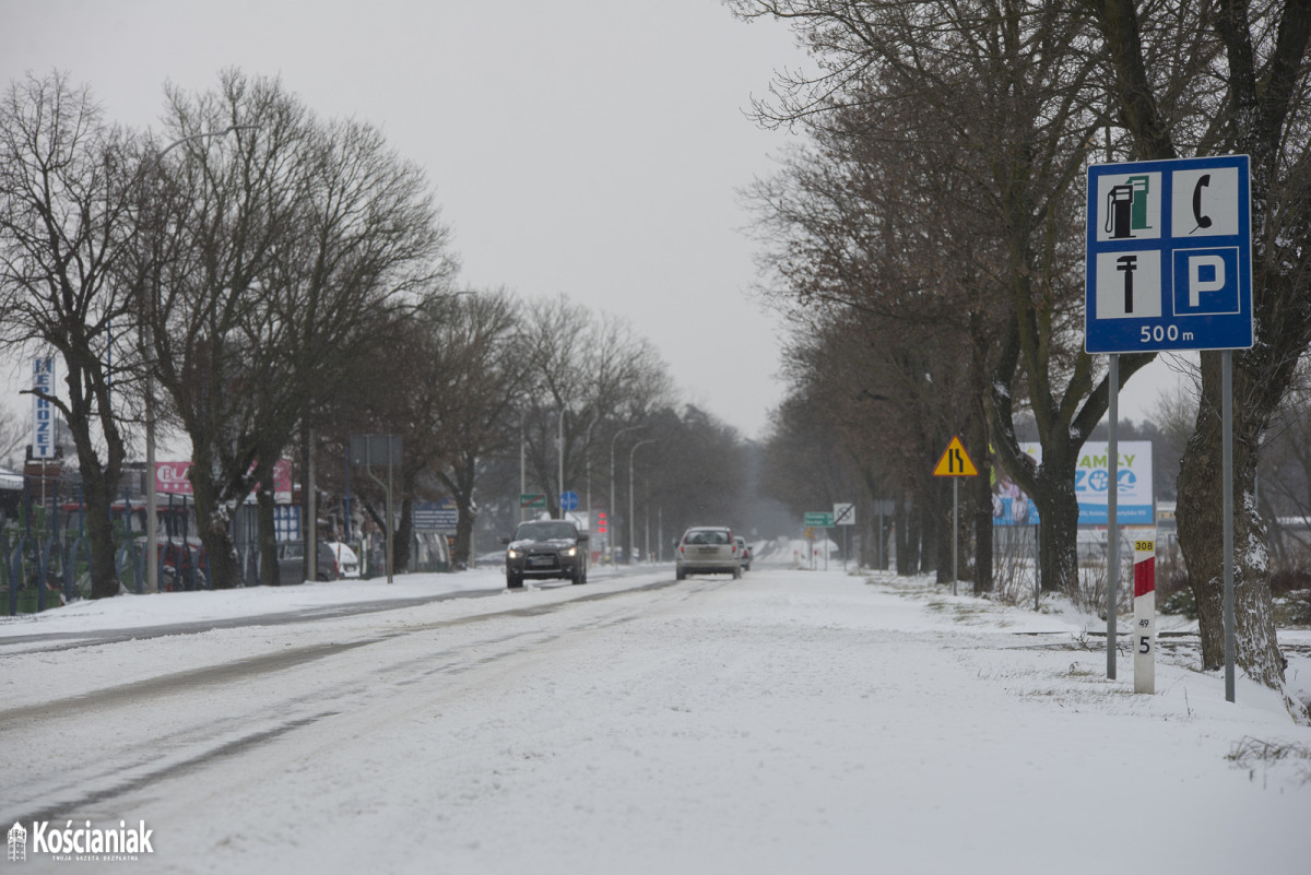 Zima zaatakowała. Trudne warunki na drogach [ZDJĘCIA]