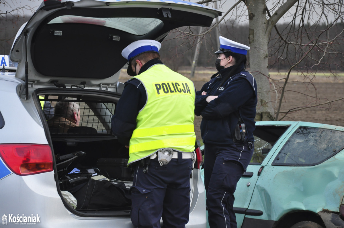 Pijany wjechał do rowu na drodze do Nowego Lubosza