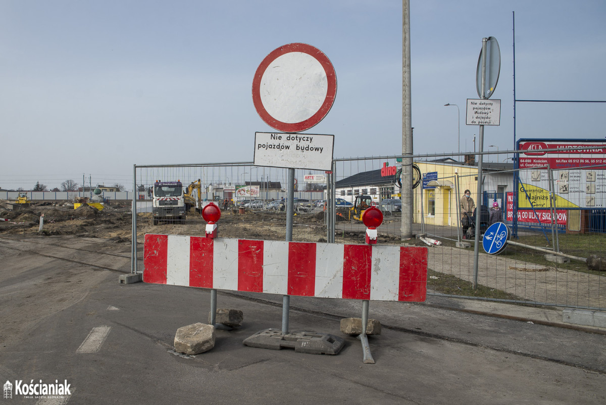 Zamknięty wjazd na ulicę Składową od strony Gostyńskiej