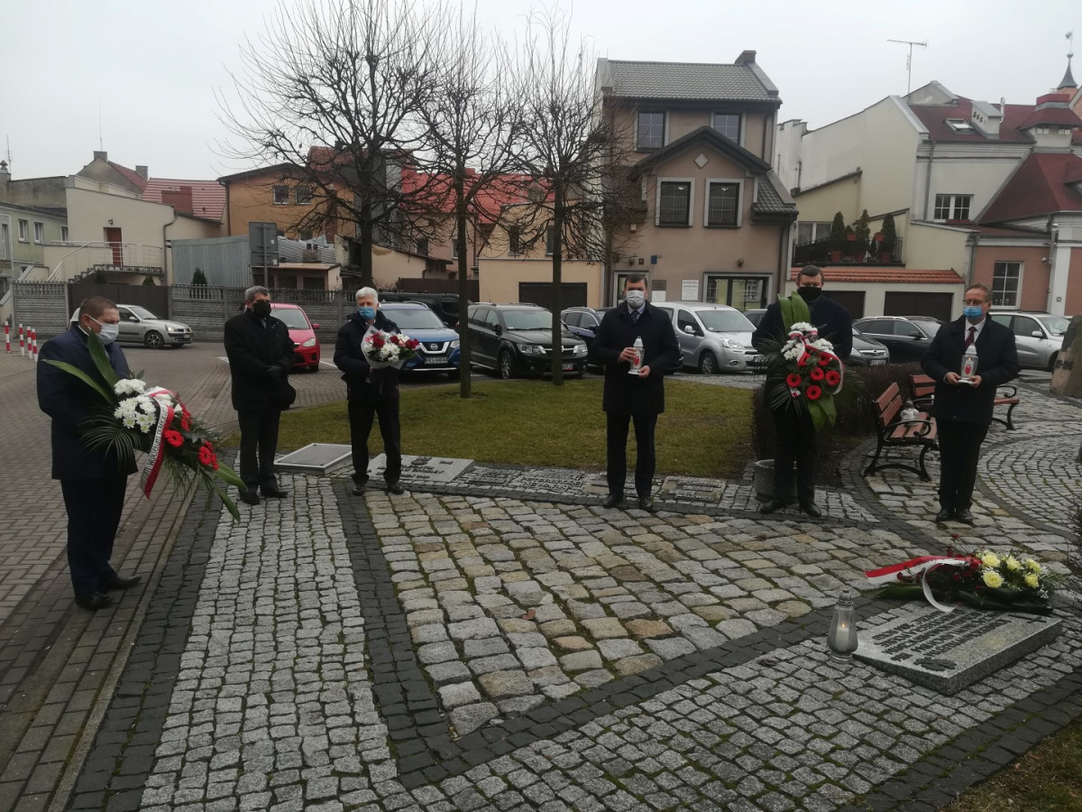 Oddali hołd Żołnierzom Wyklętym [ZDJĘCIA]