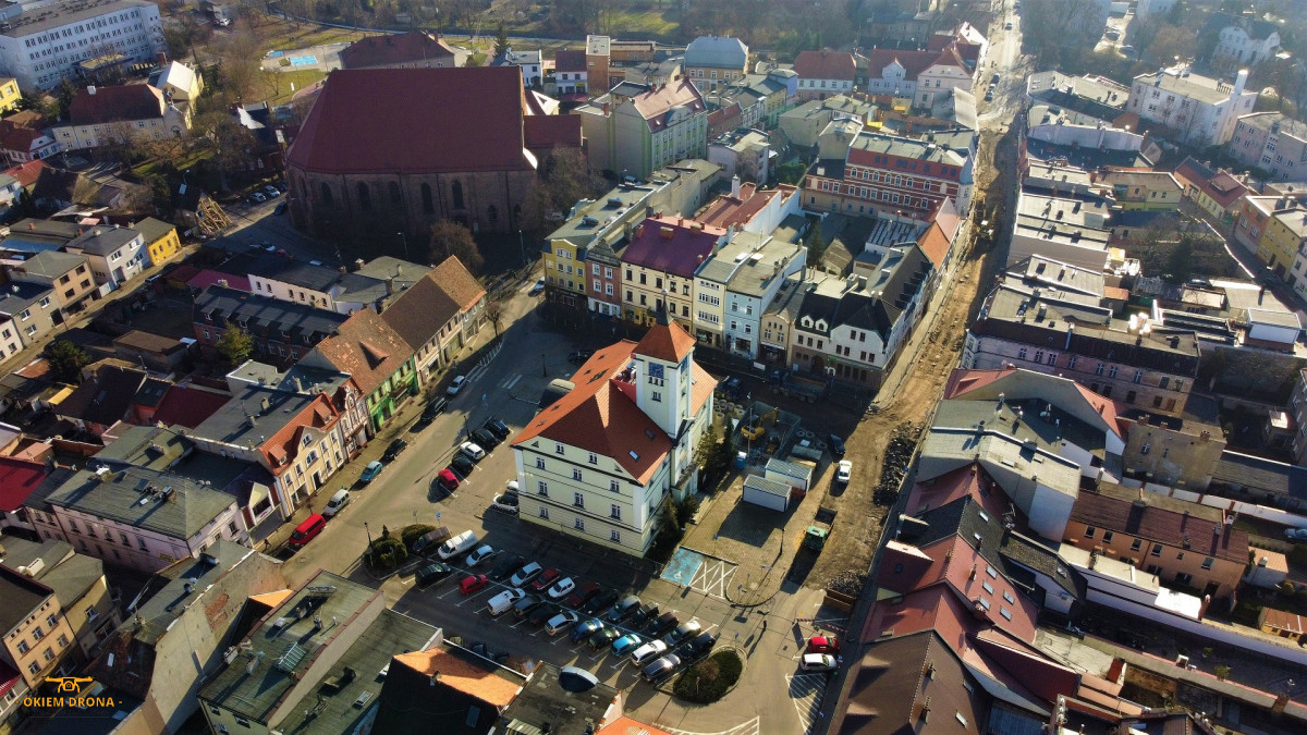 Postępy prac na Rynku i ulicy Wrocławskiej [ZDJĘCIA]