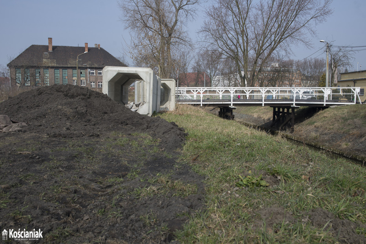 Ogłoszono przetarg na rozbiórkę basenu [ZDJĘCIA]