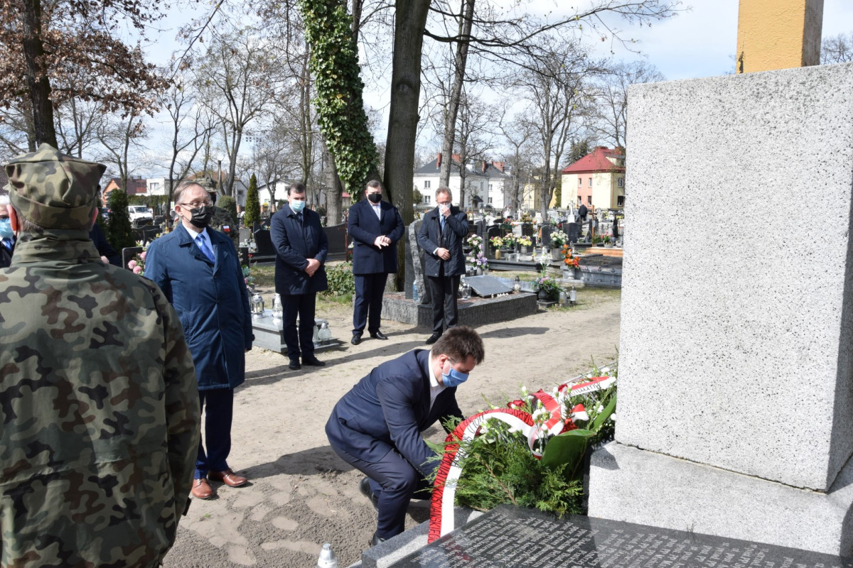 Oddali hołd pomordowanym na Wschodzie [ZDJĘCIA]