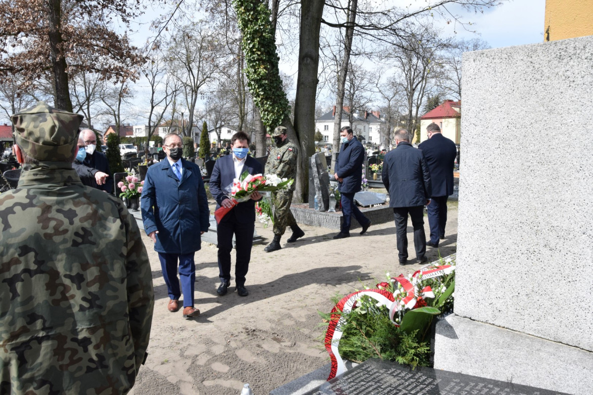 Oddali hołd pomordowanym na Wschodzie [ZDJĘCIA]