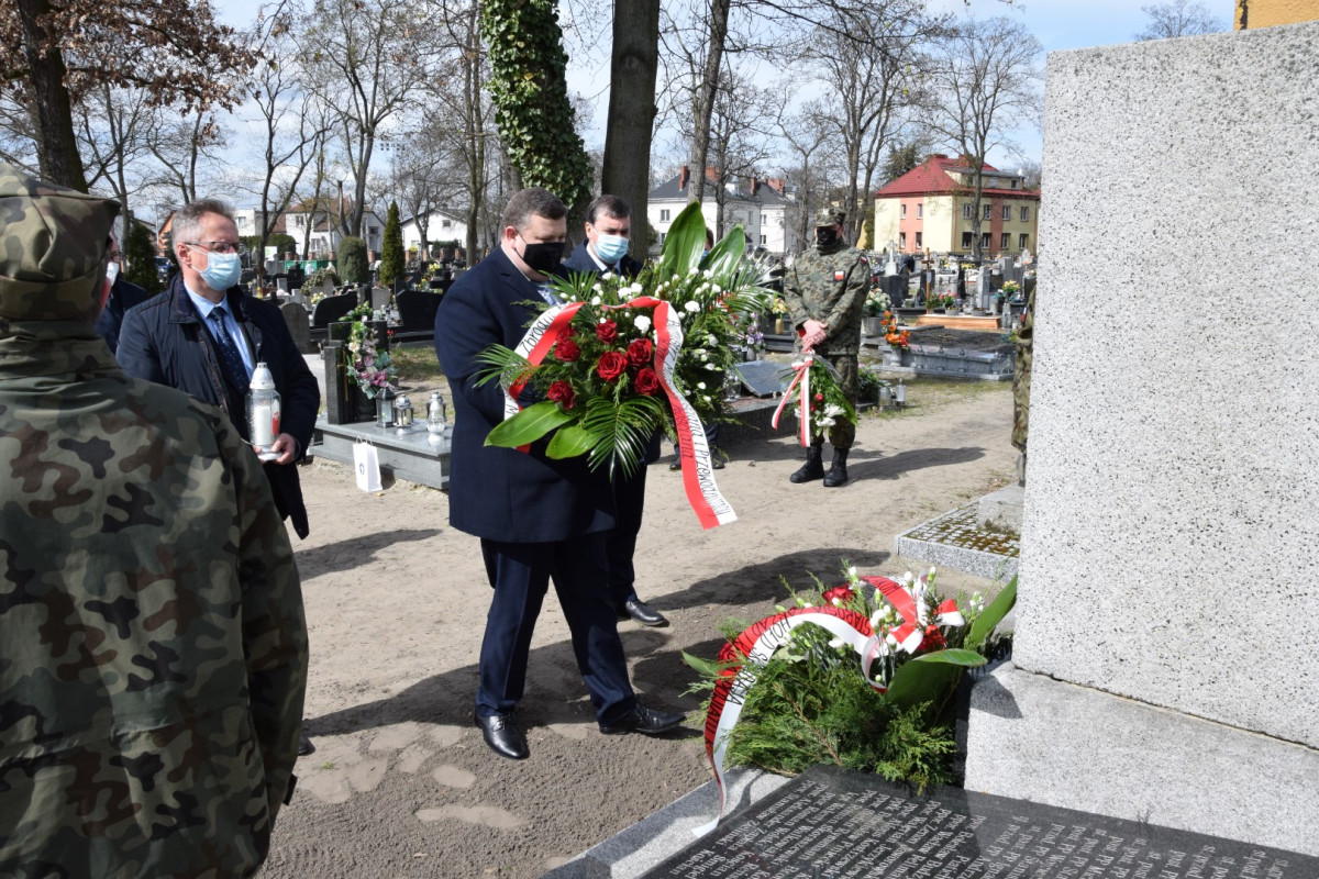 Oddali hołd pomordowanym na Wschodzie [ZDJĘCIA]