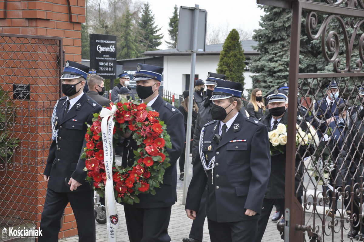 Strażacy asystowali w ostatnim pożegnaniu Łukasza Stuckiego