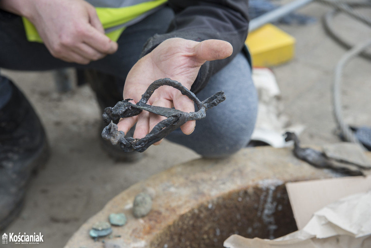 Skarby pod ziemią na Rynku w Kościanie [ZDJĘCIA]