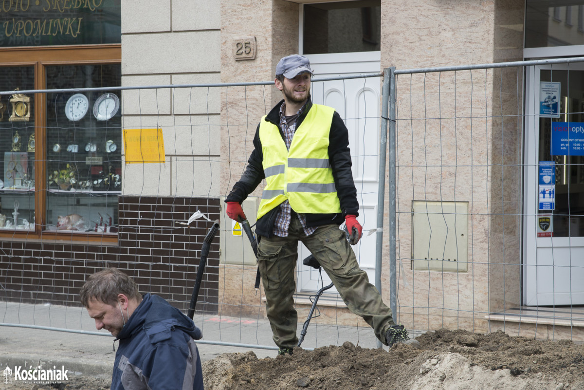 Skarby pod ziemią na Rynku w Kościanie [ZDJĘCIA]