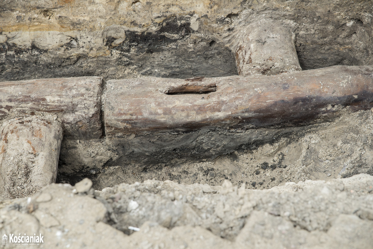 Skarby pod ziemią na Rynku w Kościanie [ZDJĘCIA]